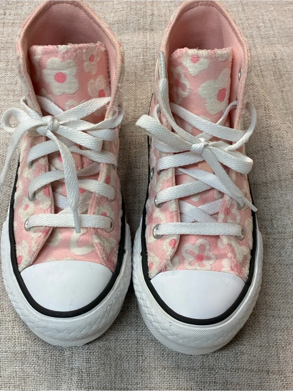 Converse All Star Lift Platform Floral Chenille High Tops in a light pink 🌸